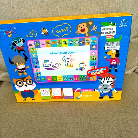 Toyk Doodle Pink Mat with stencils and Pens - Picture 1 of 3